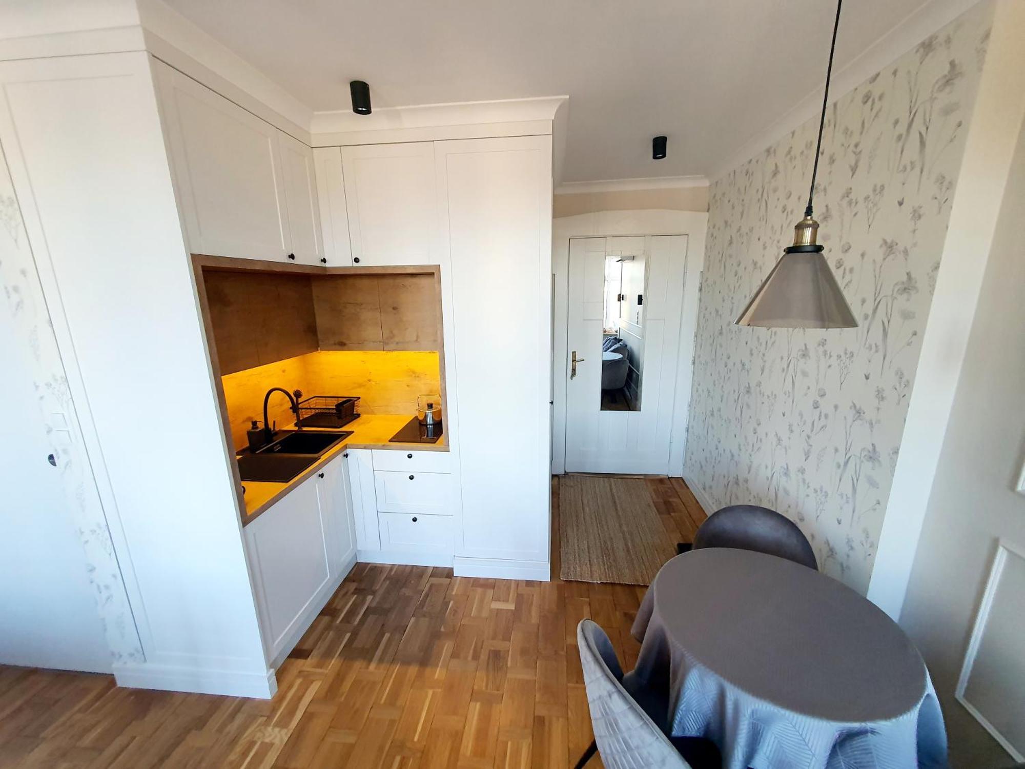 Klimatyczny Apartament Na Bydgoskim Przedmiesciu Torun Quarto foto